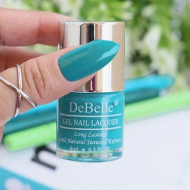 DeBelle Gel Nail Polish Royale Cocktail (Turquoise Blue Nail Paint)|Non UV - Gel Finish |Chip Resistant | Seaweed Enriched Formula| Long Lasting|Cruelty and Toxic Free| 8ml Glossy Finish